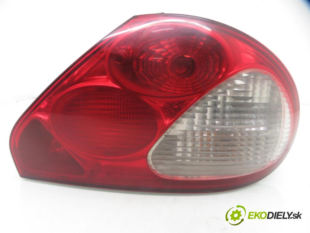 JAGUAR X-TYPE I (X400) SEDAN 2004 96,00 2.0 D 130 - FMBA 1998,00 světlo pravé zadní 89021772A