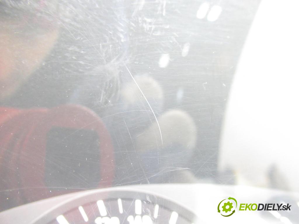 BMW 5 (E39) SEDAN 1996 110,00 520 i 150 - M52 B20 (206S3) 1991,00 Prístrojovka elektrický 8372354