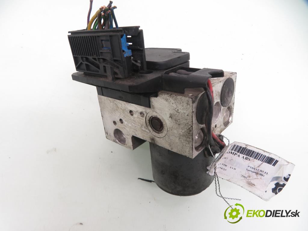 VW PASSAT B5.5 Variant (3B6) KOMBI 2001 74,00 1.9 TDI PD 101 - AVB 1896,00 Pumpa ABS 0265202401 ; 8E0614111T (Pumpa ABS)