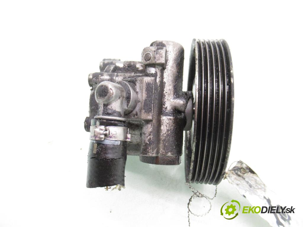 CITROEN C5 I Break (DE_) KOMBI 2001 85,00 1.8 16V (DE6FZB, DE6FZE) - 6FZ (EW7J4) 1749,00 Pumpa servočerpadlo 9636086580 ; 9637000880 (Servočerpadlo)