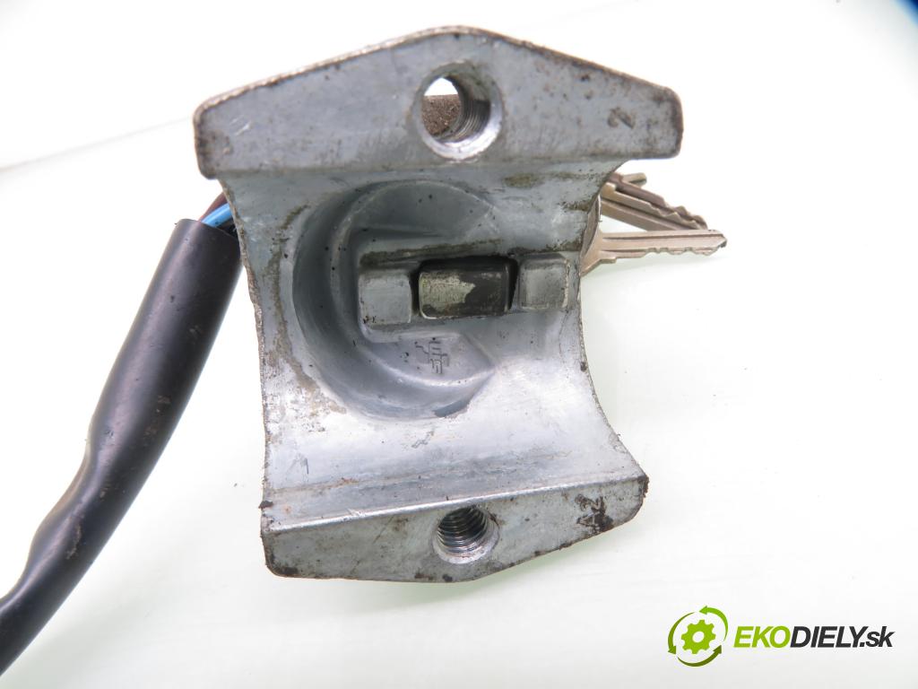 FIAT 126 (126_) FASTBACK 1991 18,00 650 652,00 spinačka  (Spínacia skrinka)