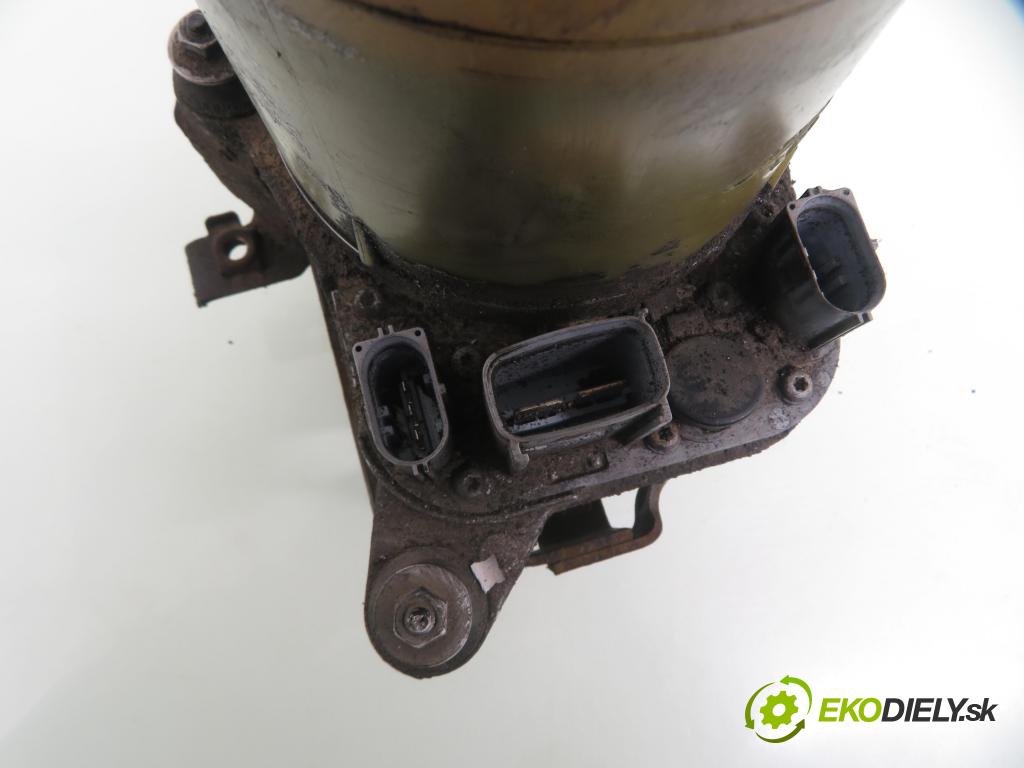 FORD FOCUS II (DA_, HCP) HB 2008 92,00 1.8 - Q7DA 1798,00 Pumpa servočerpadlo 4M513K514CA
