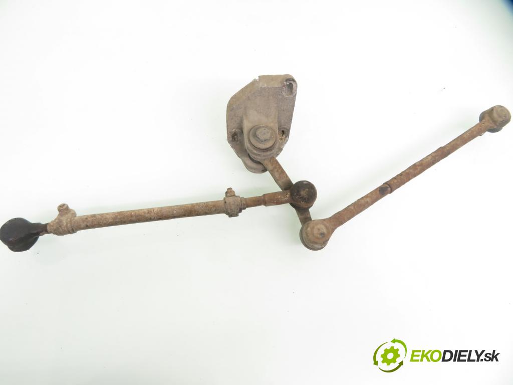 FIAT 126 (126_) FASTBACK 1991 18,00 650 652,00 TYČ: volantu