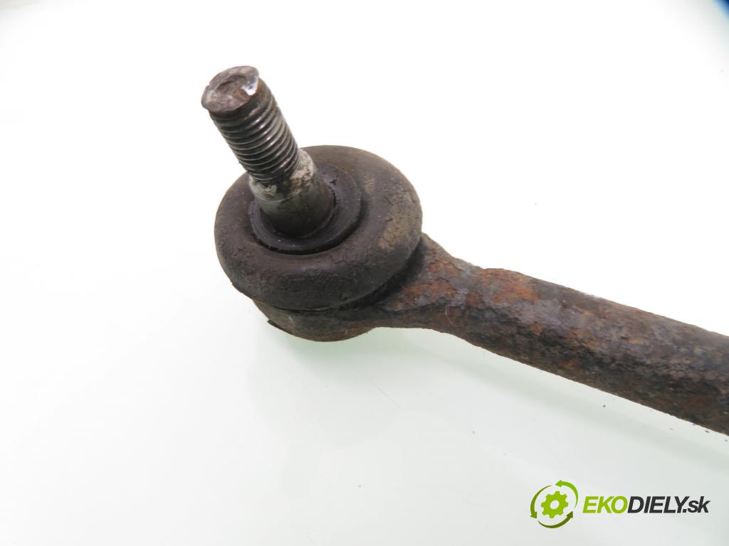 FIAT 126 (126_) FASTBACK 1991 18,00 650 652,00 TYČ: volantu