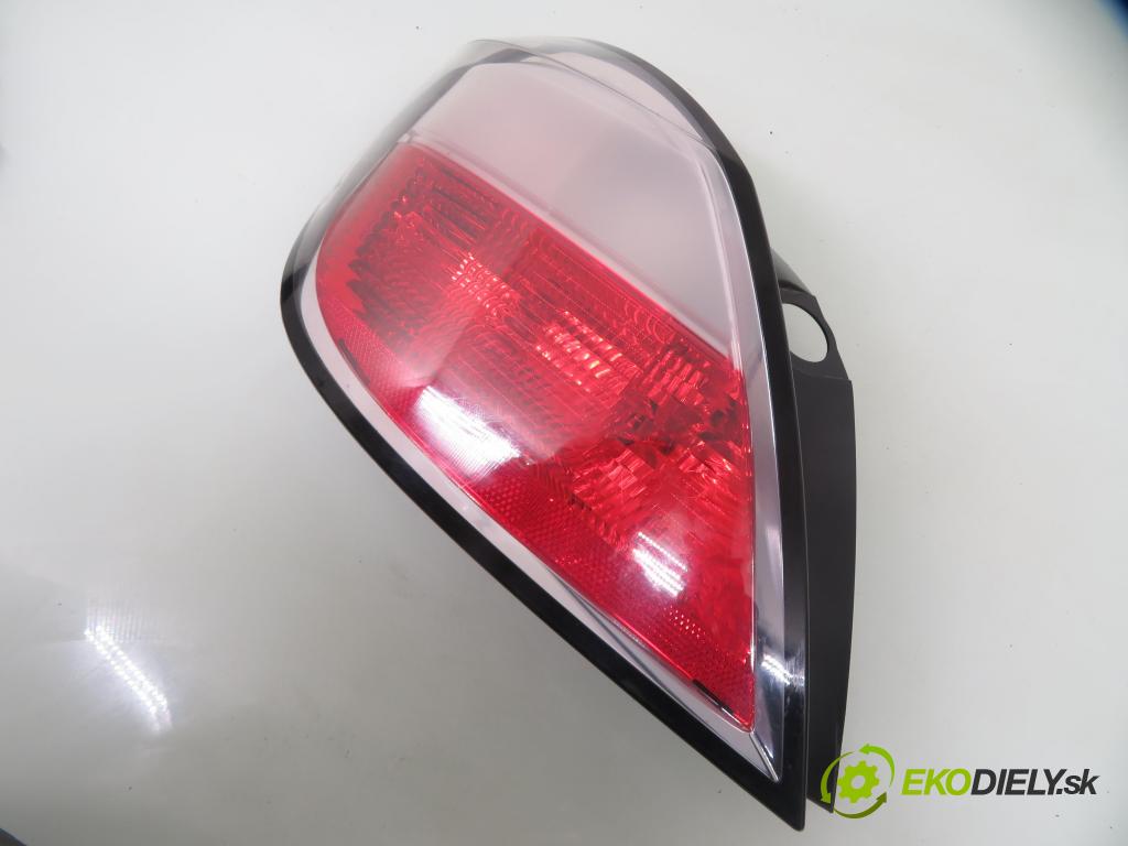OPEL ASTRA H (A04) HB 2004 59,00 1.7 CDTI - Z 17 DTL 1686,00 Svetlo ľavé zadné 24451835 ; 00865301 ; 159727