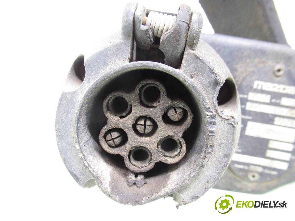 MAZDA 323 F VI (BJ) HB 2002 74,00 2.0 DITD 101 - RF4F 1998,00 Hák