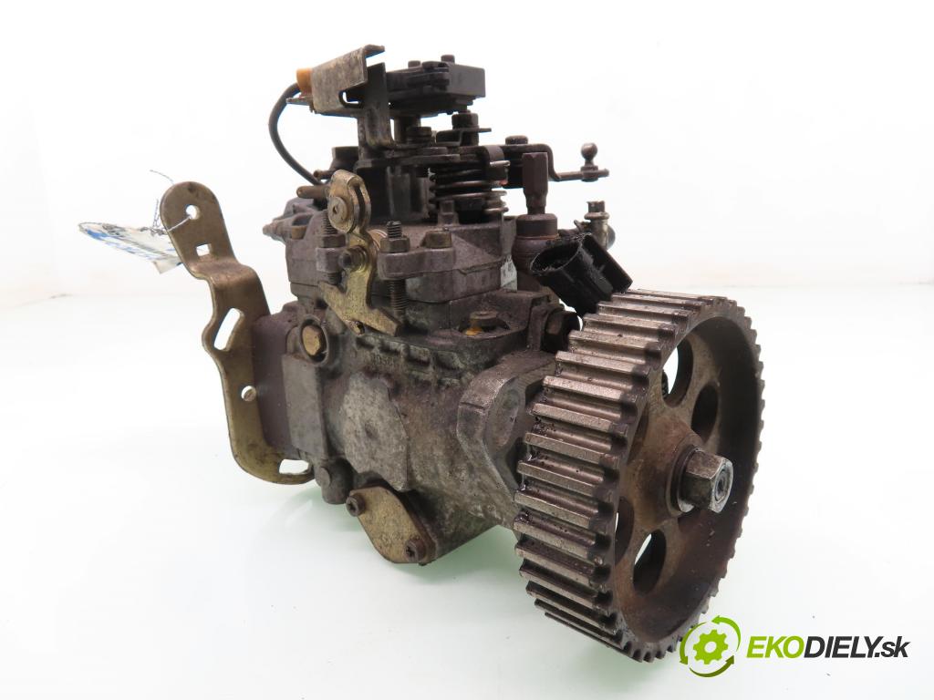 JEEP CHEROKEE (XJ) TERENOWY 1998 59,00 2.1 D 4x4 - J8S 742 2068,00 Pumpa vstrekovacia 0460494351 (Vstrekovacie čerpadlo)