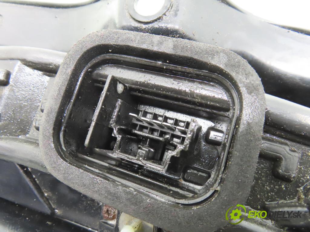 FIAT PANDA (169_) VAN 2012 51,00 1.2 LPG - 169 A4.000 1242,00 Svetlo pravé zadné 280202