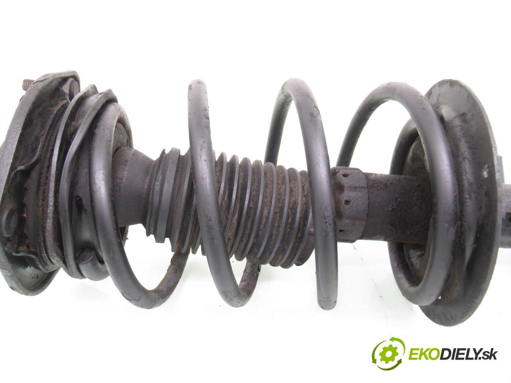 VOLVO V40 Kombi (645) KOMBI 2001 75,00 1.9 DI 102 - D 4192 T4 1870,00 MCPERSON LP