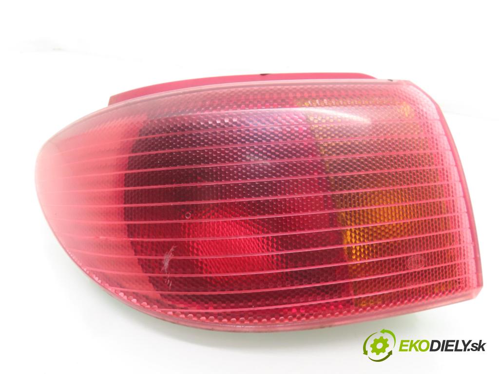 MAZDA 2 (DY) HB 2005 50,00 1.4 CD - F6JA 1399,00 Svetlo ľavé zadné 3M7113405AN