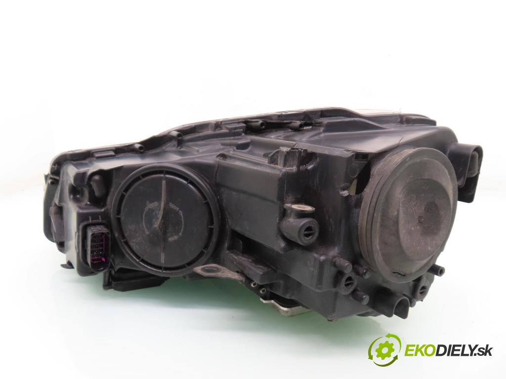 VW GOLF VI (5K1) HB 2011 155,00 2.0 GTi - CCZB 1984,00 Svetlo PP 5K1941752D ; 7L6941329B ; 5DV00900000