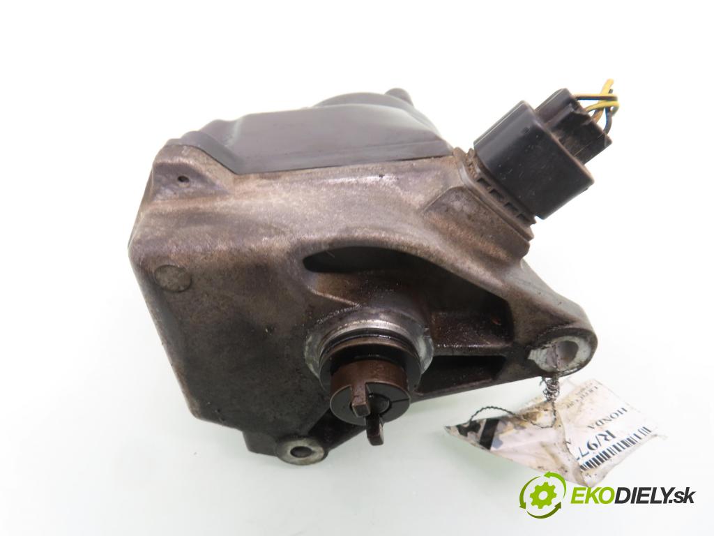 HONDA ACCORD VI (CK, CG, CH, CF8) SEDAN 2000 100,00 1.8 i (CG8) - F18B2 1850,00 Rozdeľovač zapaľovací 30100PDAE02