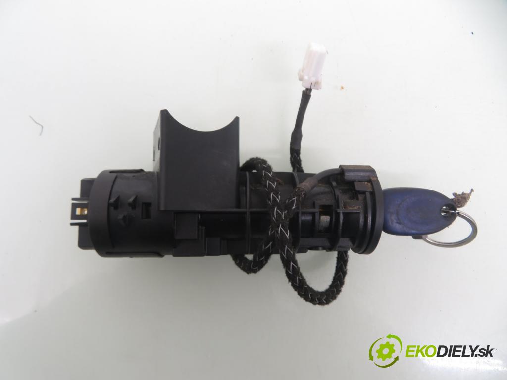 FIAT PUNTO (176_) HB 1995 43,00 60 1.2 - 176 A7.000 1242,00 spinačka / imobilizéra IMMO / Riadiaca jednotka 46407340 ; 46421952 ; 06670