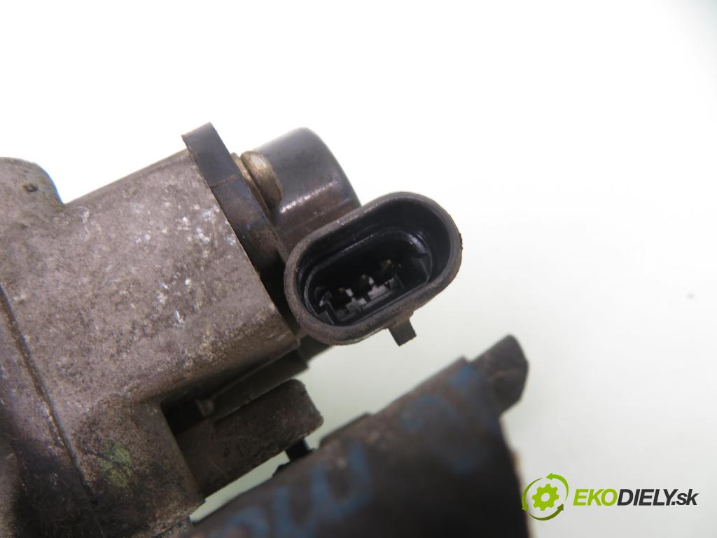 FIAT UNO (146_) HB 2001 30,00 0.9 - 100 GL.000 903,00 Vstrek 30MM30