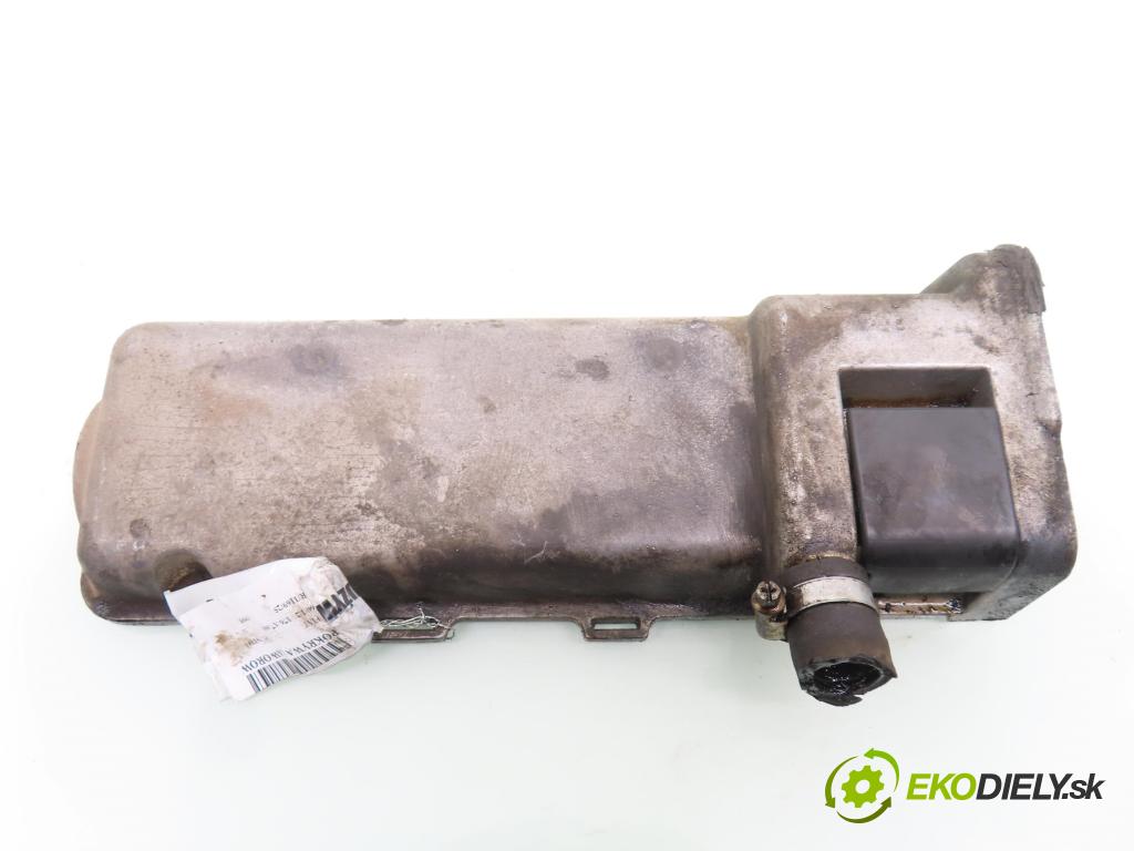 FIAT PUNTO (176_) HB 1995 43,00 60 1.2 - 176 A7.000 1242,00 Kryt Ventilov 7596615