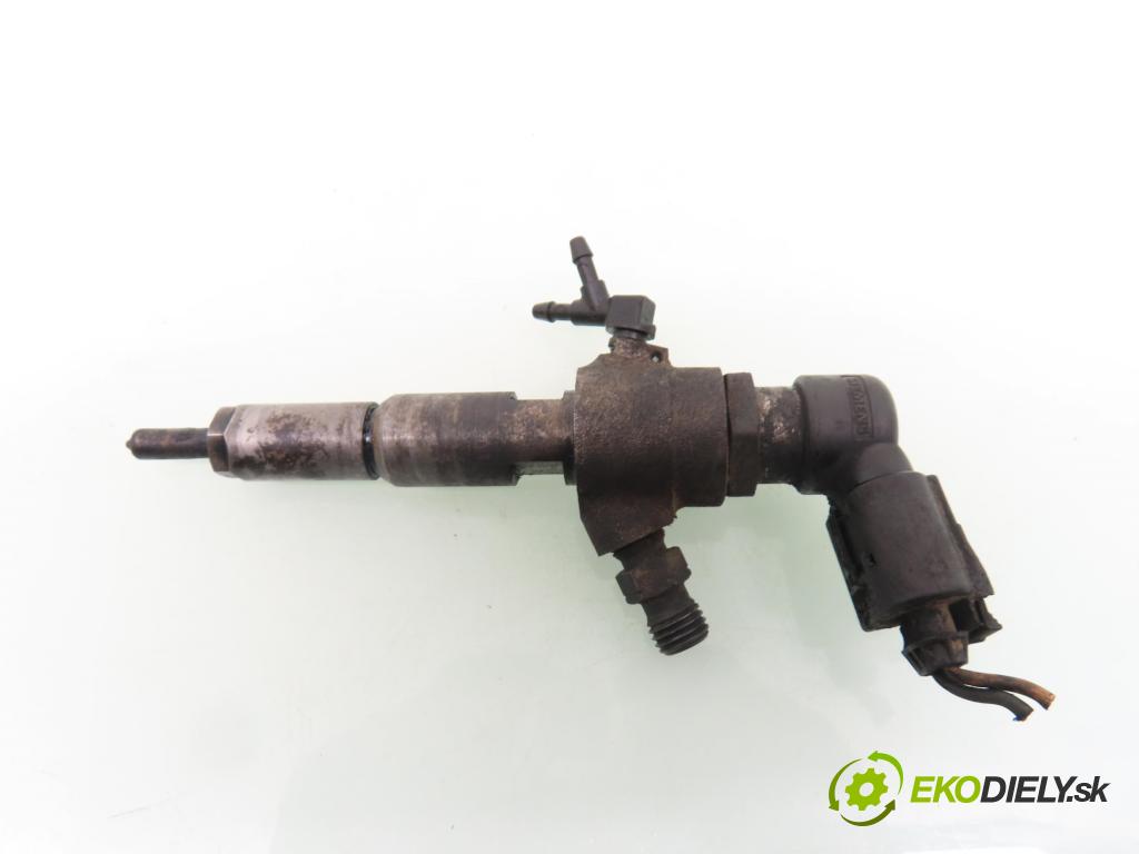 MAZDA 2 (DY) HB 2005 50,00 1.4 CD - F6JA 1399,00 vstrekovač 9655304880 (Vstrekovač paliva)