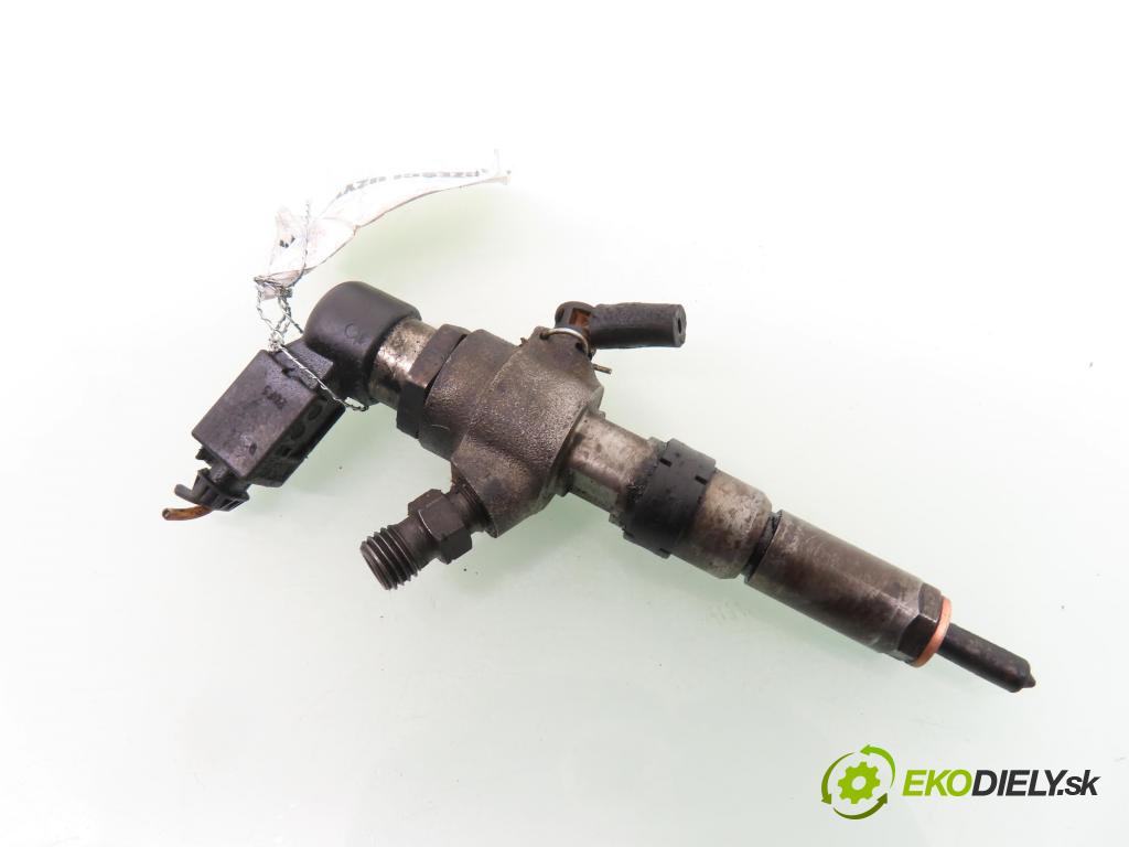 MAZDA 2 (DY) HB 2005 50,00 1.4 CD - F6JA 1399,00 vstrekovač 9655304880 (Vstrekovač paliva)