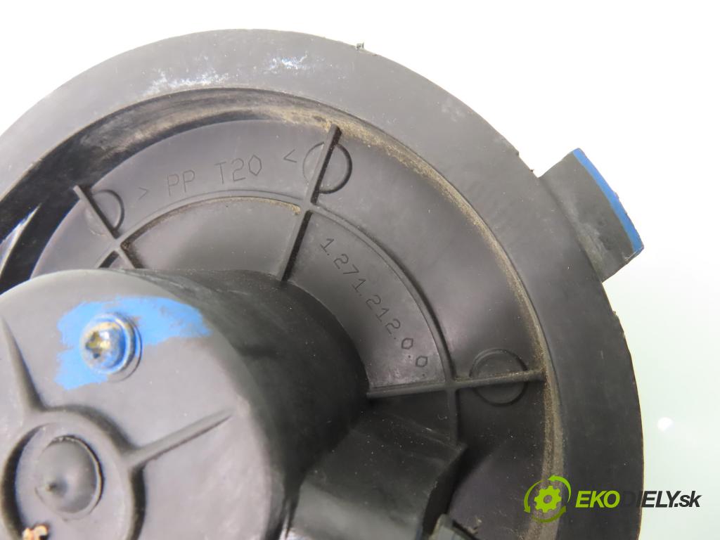 RENAULT CLIO II (BB_, CB_) HB 1999 43,00 1.2 8V 58 1149,00 Ventilátor vetráku 127121200