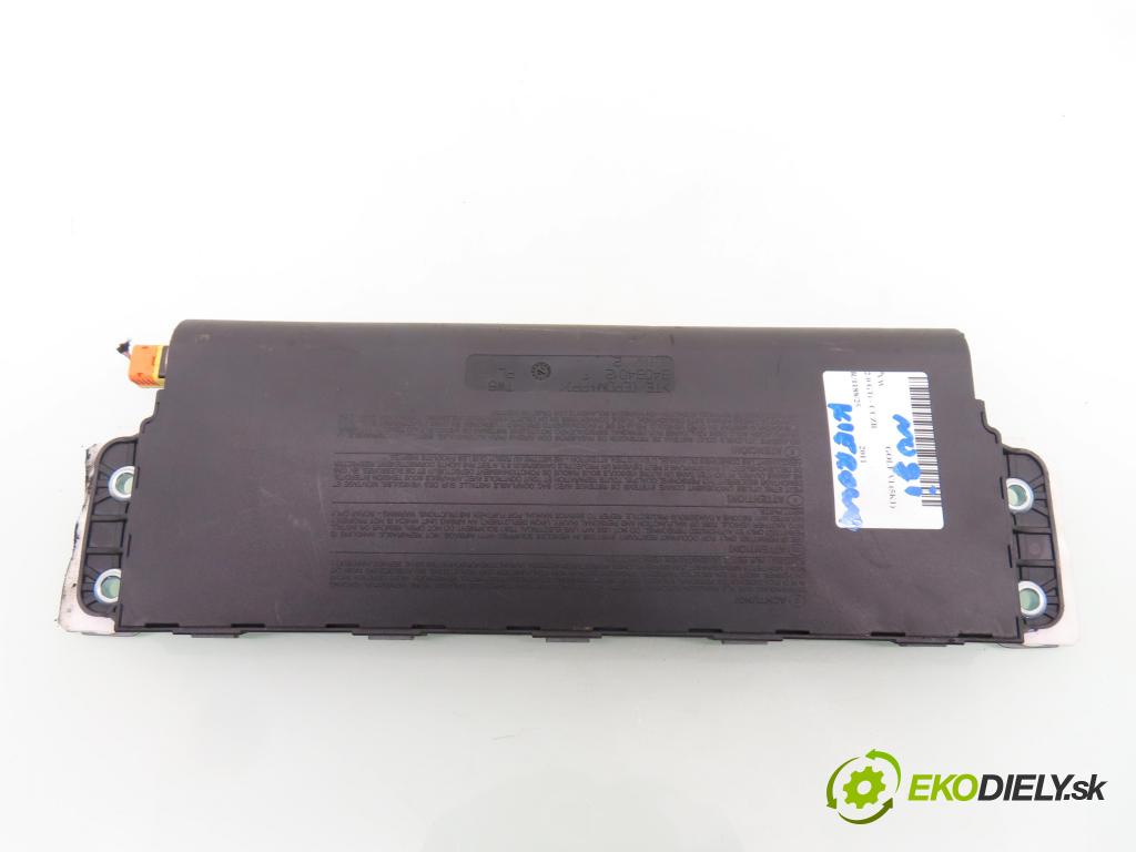 VW GOLF VI (5K1) HB 2011 155,00 2.0 GTi - CCZB 1984,00 AirBag air BAG volantu 5K1880841D