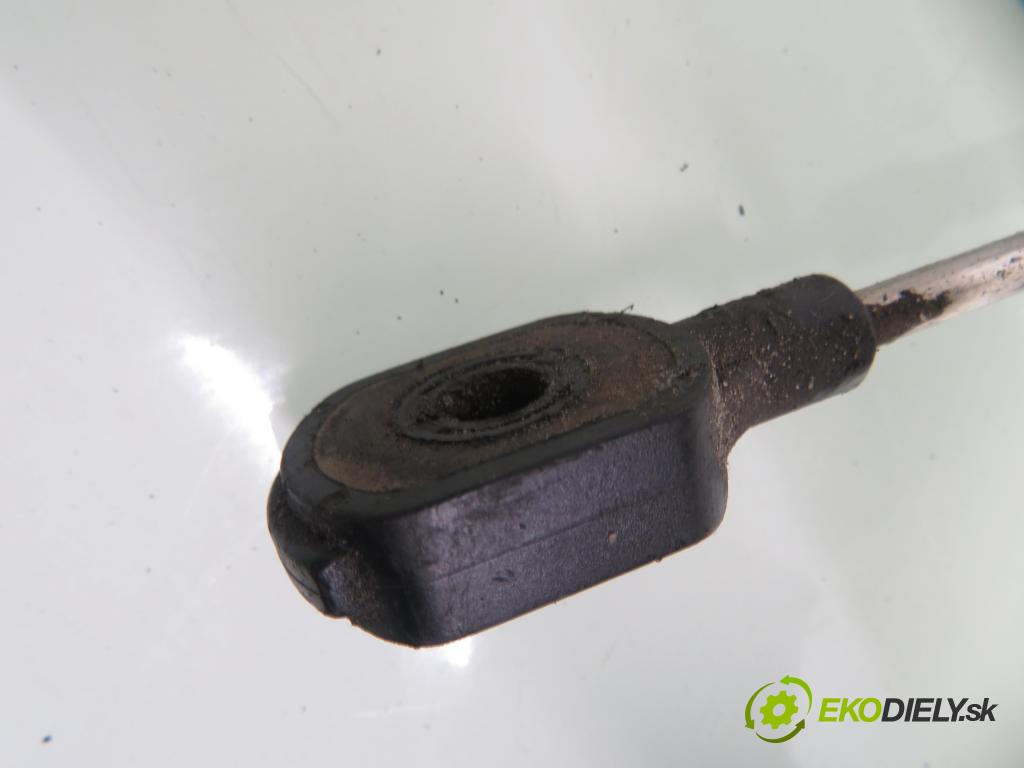 VW SHARAN (7M8, 7M9, 7M6) MINIVAN 1996 85,00 2 - ADY 1984,00 ZVEDÁK: 7M0711268