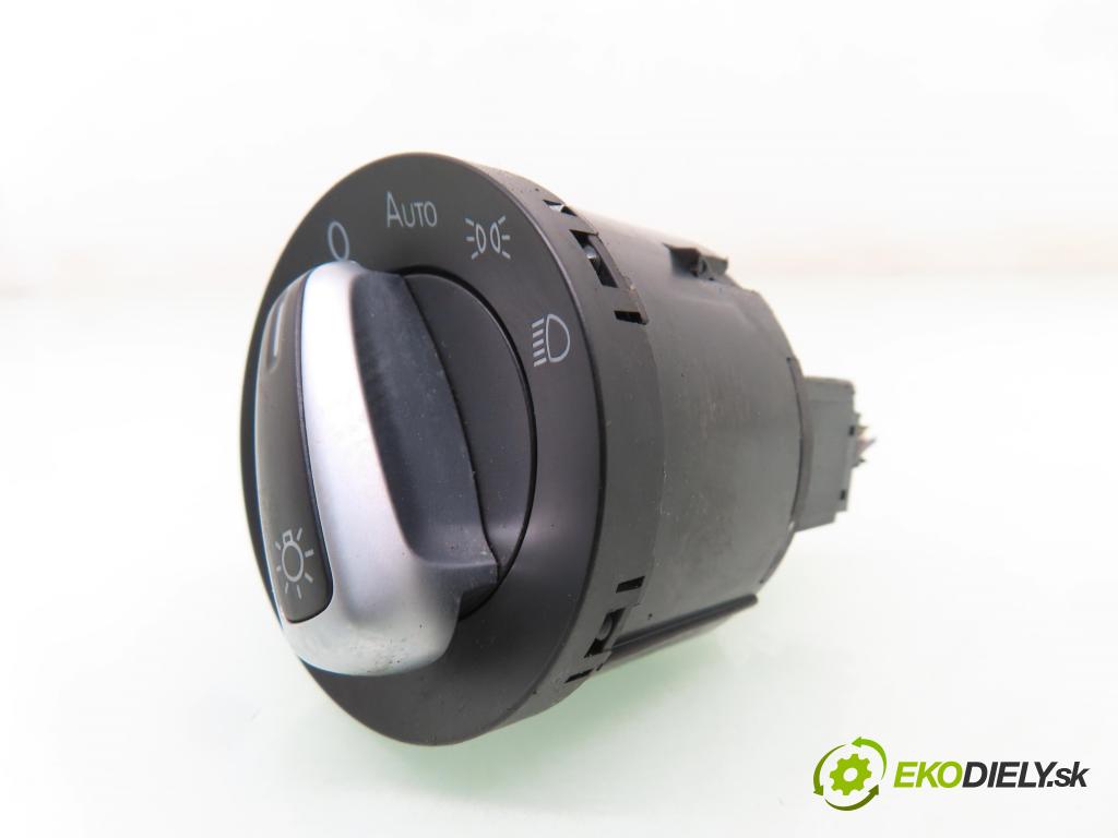 VW GOLF VI (5K1) HB 2011 155,00 2.0 GTi - CCZB 1984,00 prepínač svetlá