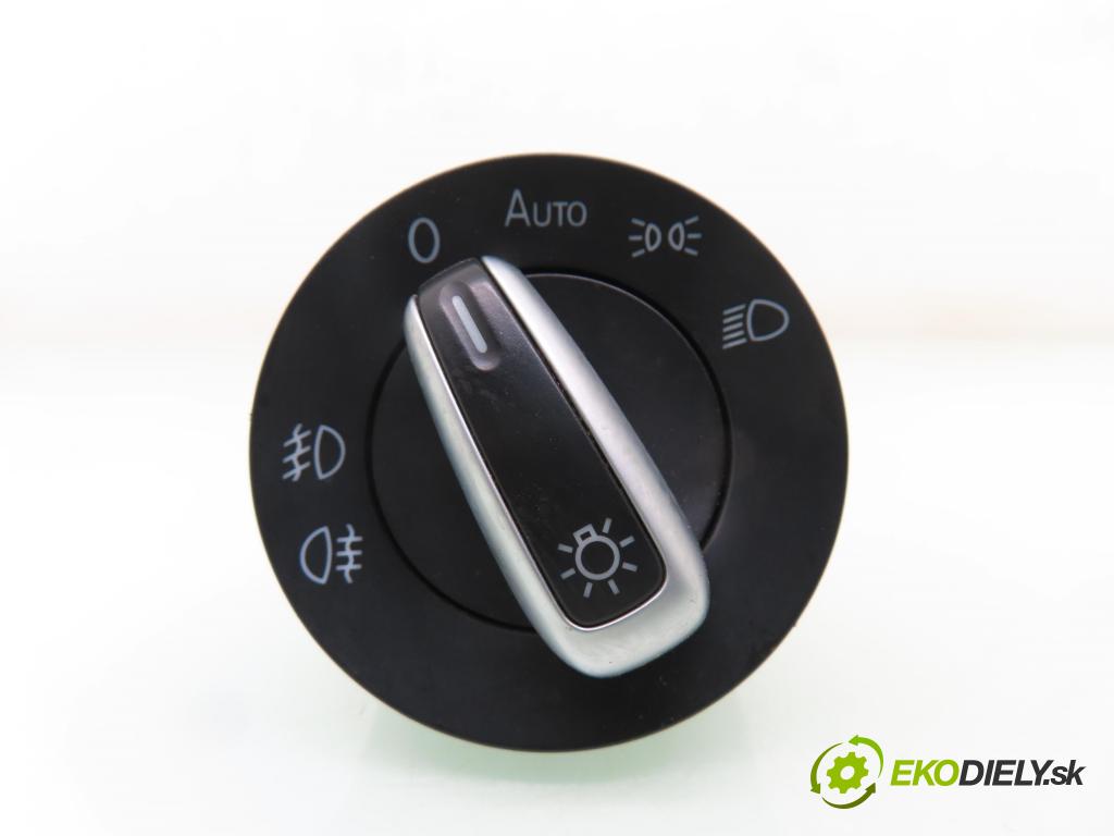 VW GOLF VI (5K1) HB 2011 155,00 2.0 GTi - CCZB 1984,00 prepínač svetlá