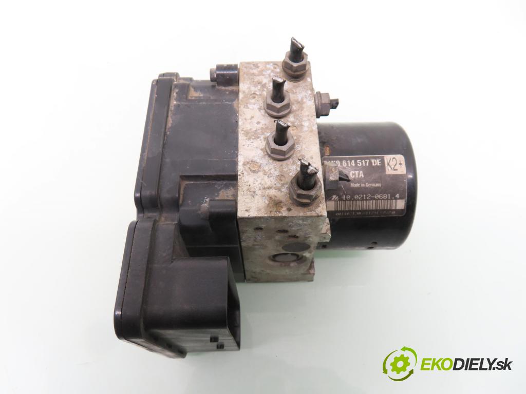 VW GOLF VI (5K1) HB 2011 155,00 2.0 GTi - CCZB 1984,00 Pumpa ABS 1K0907379BJ ; 1K0614517DE (Pumpa ABS)