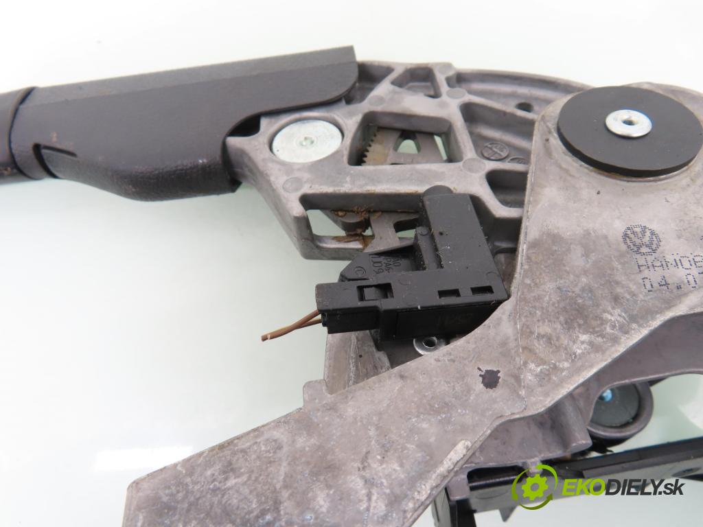 VW GOLF VI (5K1) HB 2011 155,00 2.0 GTi - CCZB 1984,00 PÁKA: brzdy MANUÁLNY: 1K0711303M