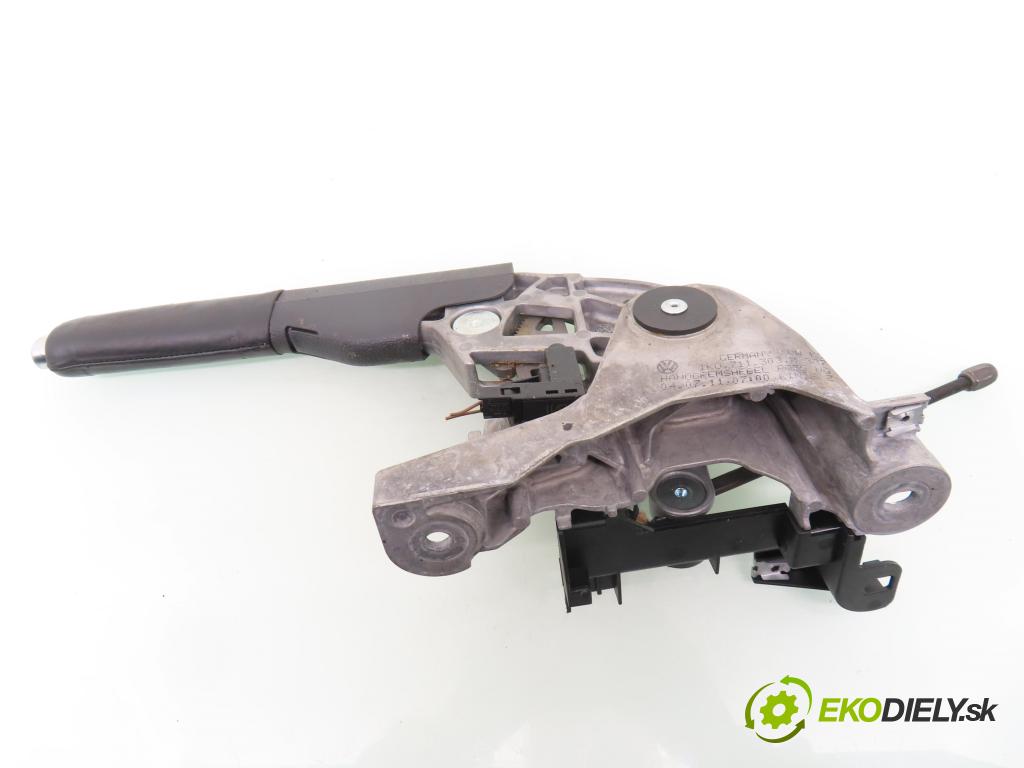 VW GOLF VI (5K1) HB 2011 155,00 2.0 GTi - CCZB 1984,00 PÁKA: brzdy MANUÁLNY: 1K0711303M