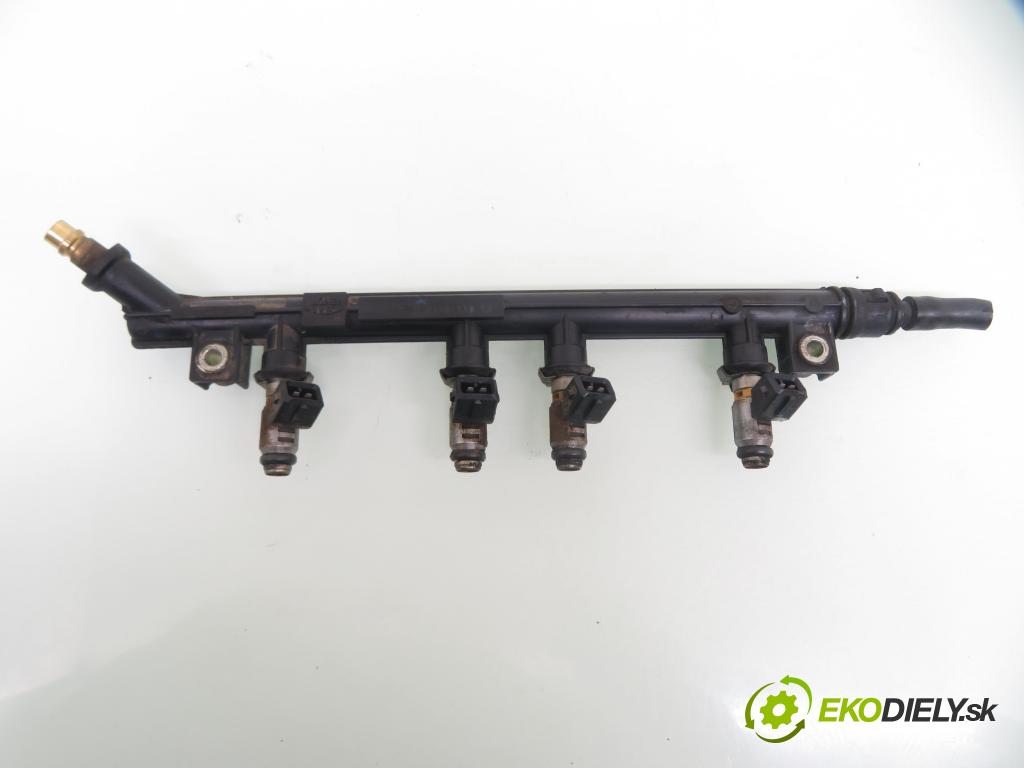 FIAT PANDA Van (169_) VAN 2006 40,00 1.1 - 187 A1.000 1108,00 Lišta vstrekovacia CB261B (Vstrekovacia lišta)