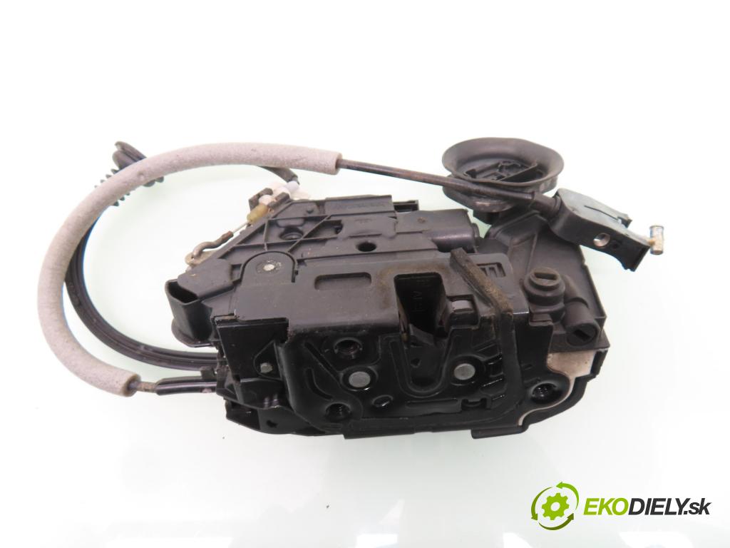 VW GOLF VI (5K1) HB 2011 155,00 2.0 GTi - CCZB 1984,00 zámok 5K4839016H