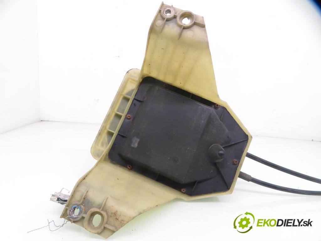 FIAT PUNTO (188_) HB 2001 44,00 1.2 60 - 188 A4.000 1242,00 ZVEDÁK: 55347670