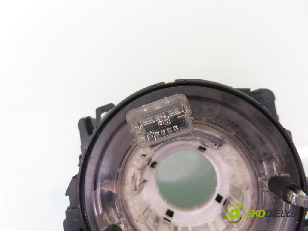 VW GOLF VI (5K1) HB 2011 155,00 2.0 GTi - CCZB 1984,00 PÁSKA: air BAG 5K0953549D