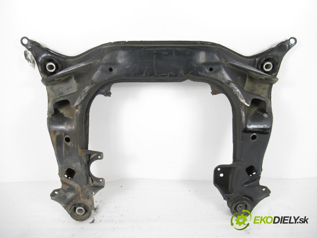 AUDI A4 (8D2, B5) SEDAN 1996 81,00 1.9 TDI - AVG 1896,00 PŘEDNÍ: 