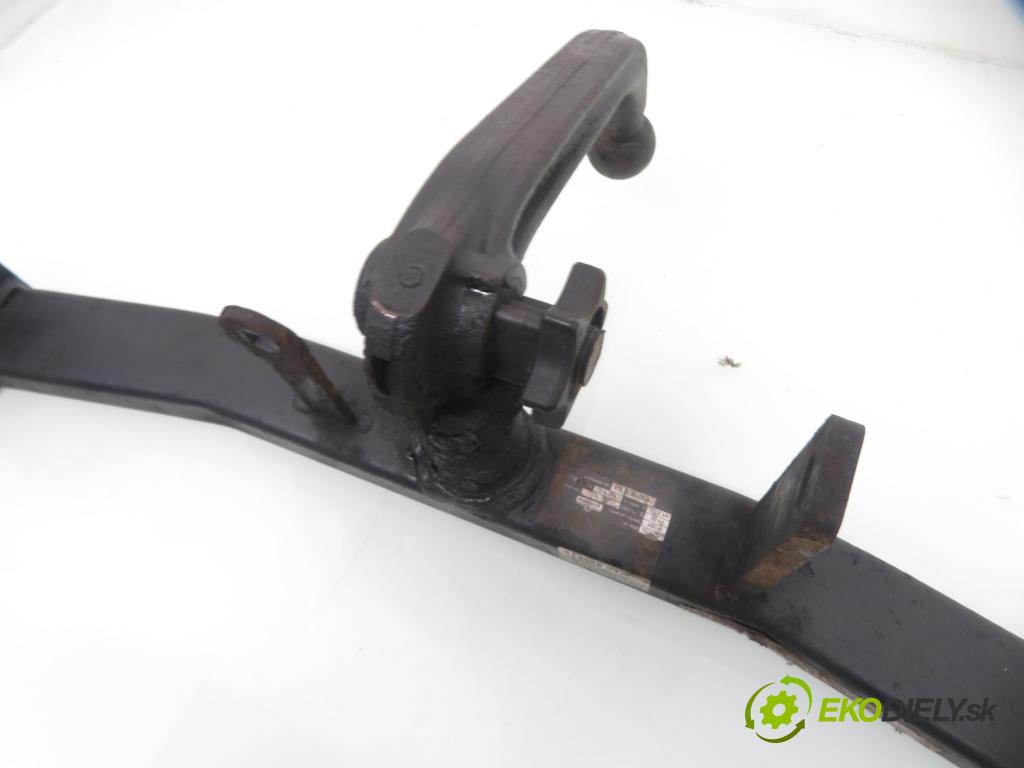 OPEL VECTRA C Kombi (Z02) KOMBI 2006 110,00 1.9 CDTI - Z 19 DTH 1910,00 Hák