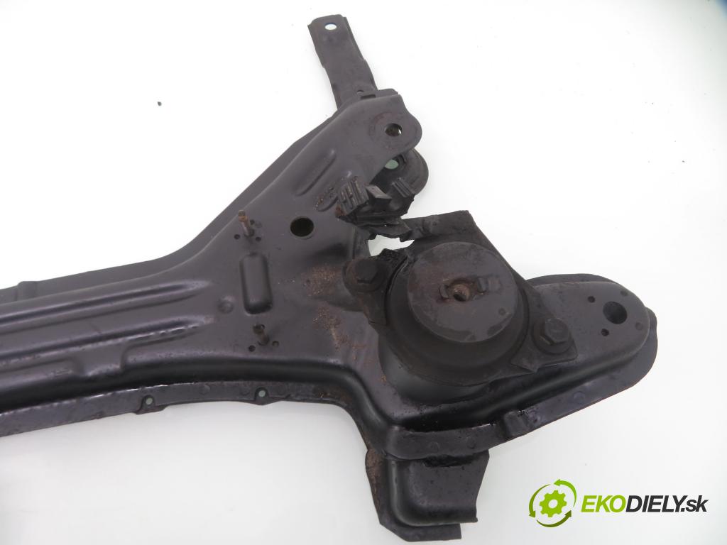 VW POLO (6N1) HB 1998 37,00 50 1.0 - AER 999,00 PŘEDNÍ: