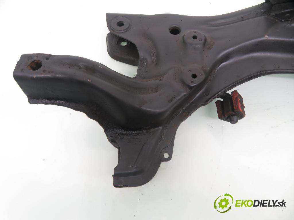 VW POLO (6N2) HB 2001 55,00 1.4 16V - AHW 1390,00 PŘEDNÍ: