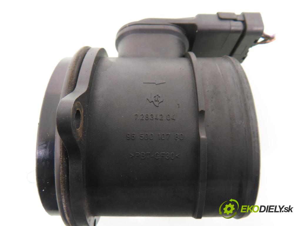 CITROEN C4 I (LC_) HB 2004 80,00 1.6 HDi 109 - 9HZ (DV6TED4) 1560,00 váha vzduchu vzduchu 9650010780 ; 72834204