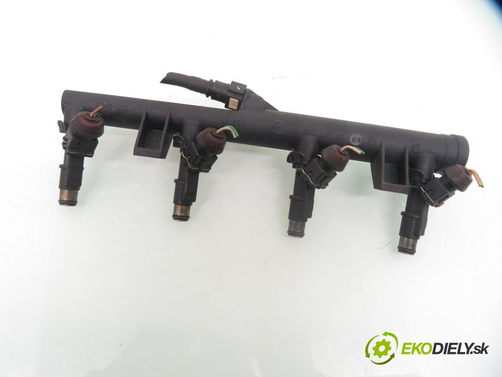 CITROEN XSARA PICASSO (N68) MINIVAN 2004 85,00 1.8 16V - 6FZ (EW7J4) 1749,00 Lišta vstrekovacia 9628084680 (Vstrekovacia lišta)