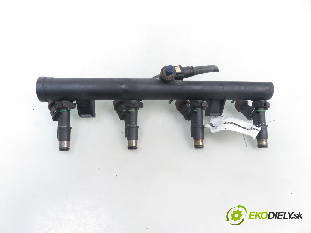 CITROEN XSARA PICASSO (N68) MINIVAN 2004 85,00 1.8 16V - 6FZ (EW7J4) 1749,00 Lišta vstrekovacia 9628084680 (Vstrekovacia lišta)