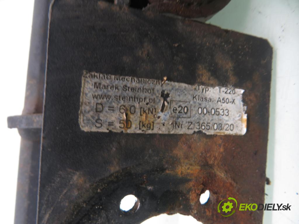 TOYOTA YARIS (_P1_) HB 2005 55,00 1.4 D-4D (NLP10_) - 1ND-TV 1364,00 Hák