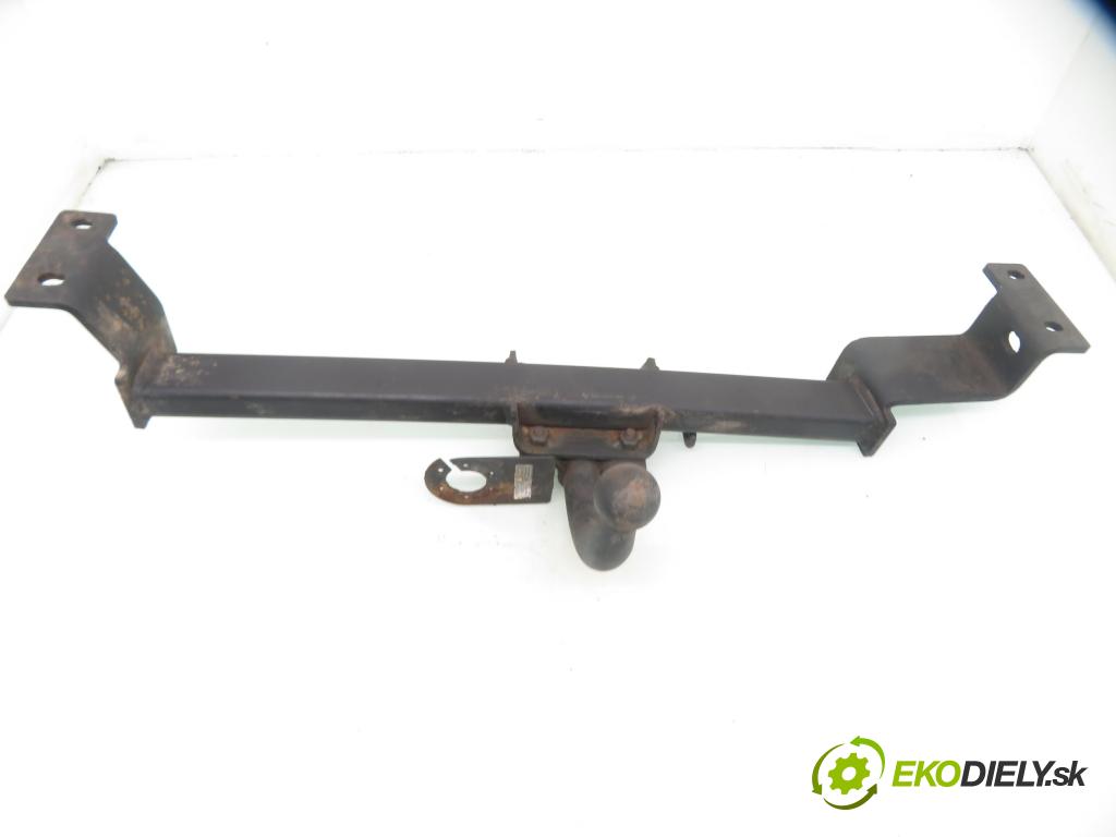 TOYOTA YARIS (_P1_) HB 2005 55,00 1.4 D-4D (NLP10_) - 1ND-TV 1364,00 Hák