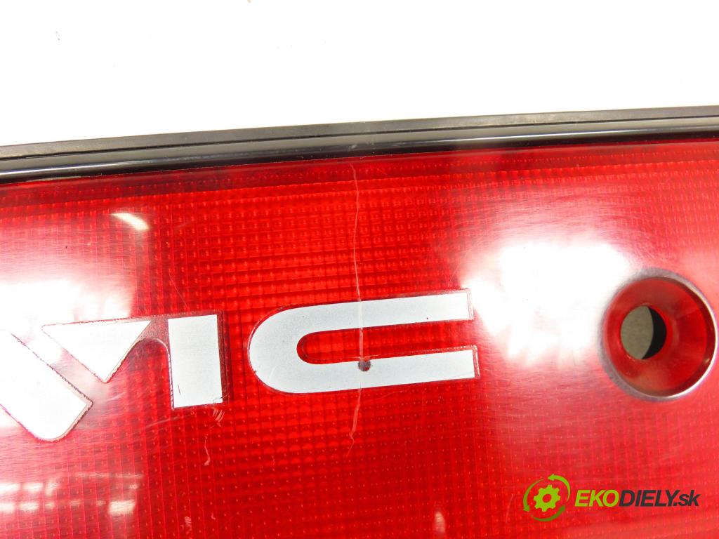 HONDA CIVIC IV Hatchback (EC, ED, EE) SEDAN 1990 66,00 1.5 i 16V - D15B2 1493,00 Zadné čelo dverí kufor
