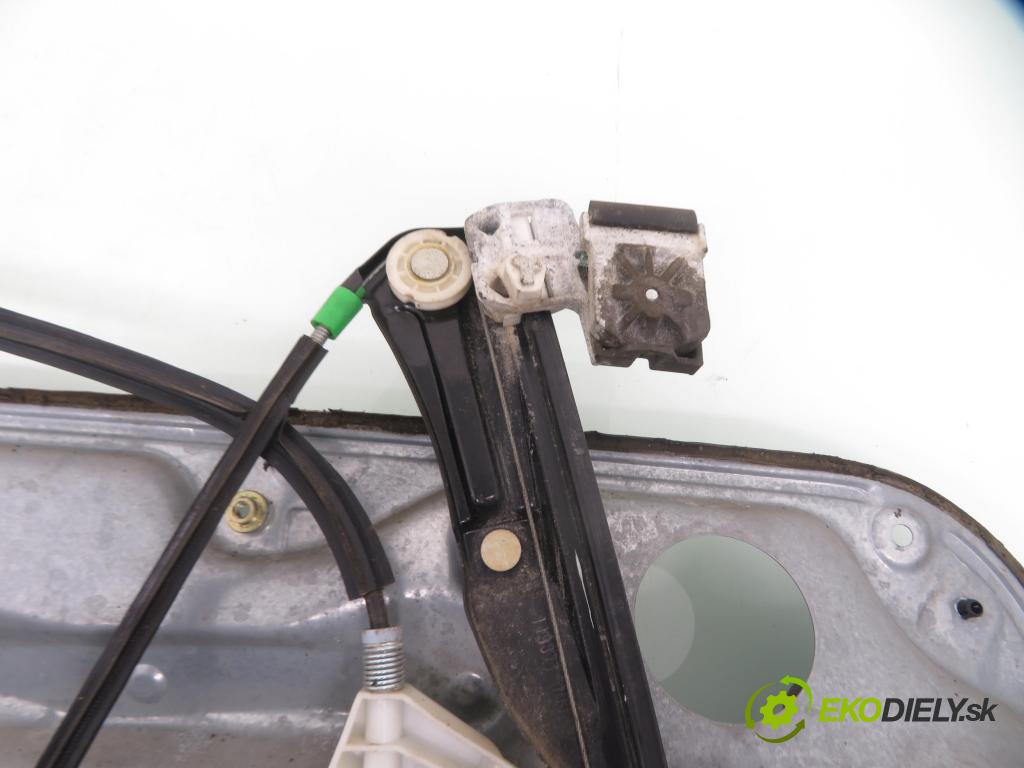 VW GOLF IV (1J1) HB 2000 81,00 1.9 TDI 110 - ASV 1896,00 Mechanizmus okien 1J4837756F ; 1J1959802D