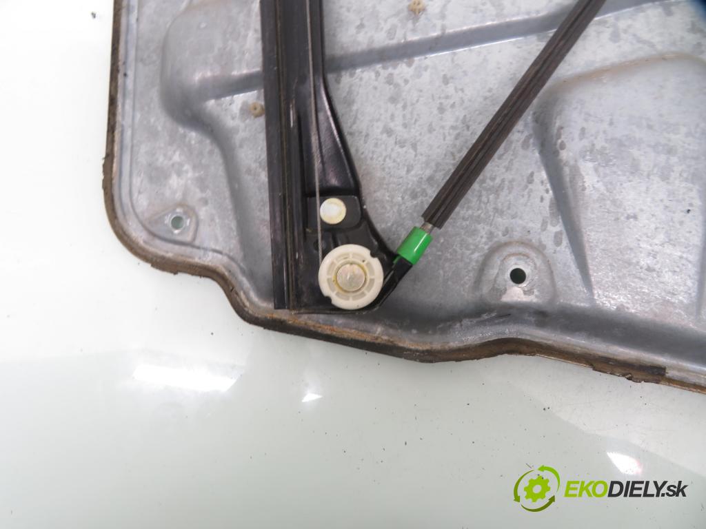 VW GOLF IV (1J1) HB 2000 81,00 1.9 TDI 110 - ASV 1896,00 Mechanizmus okien 1J4837756F ; 1J1959802D