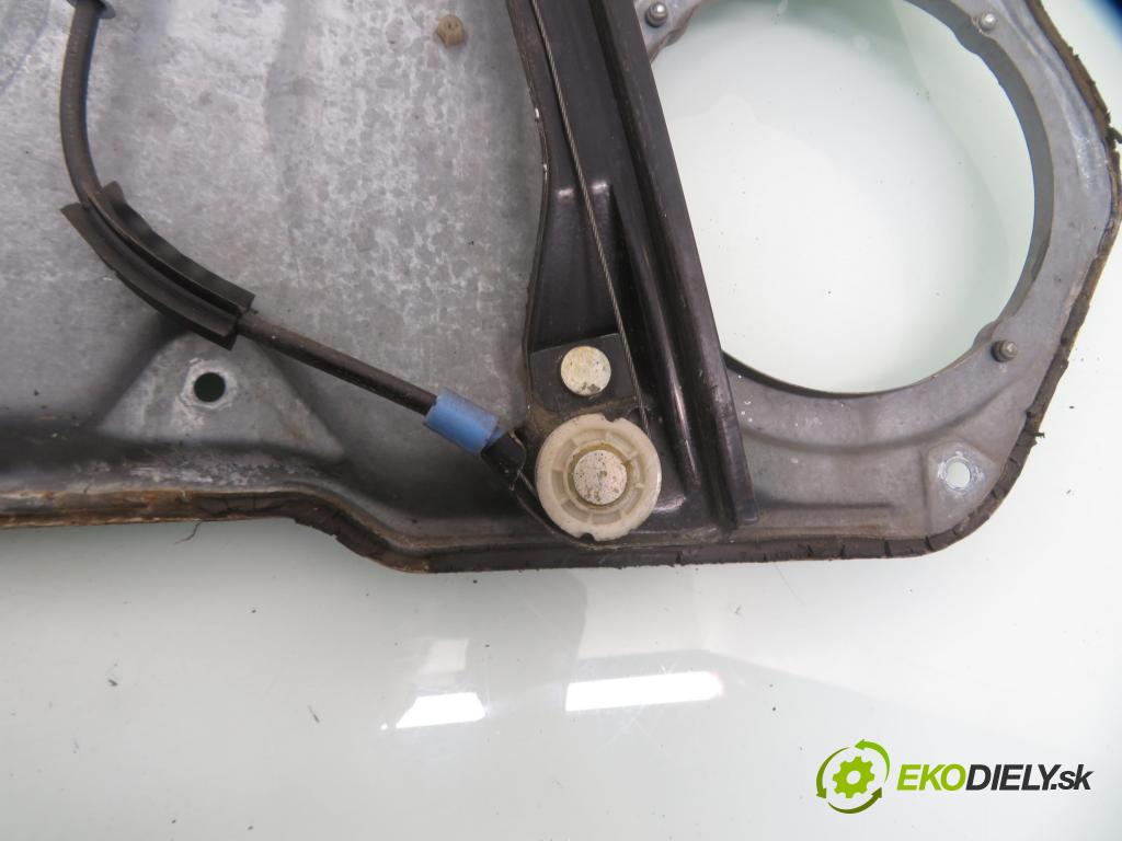 VW GOLF IV (1J1) HB 2000 81,00 1.9 TDI 110 - ASV 1896,00 Mechanizmus okien 1J4837756F ; 1J1959802D