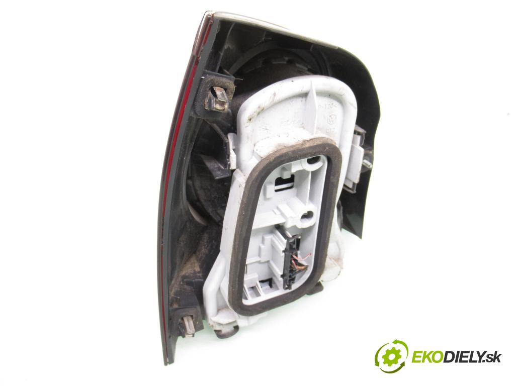 VW POLO (9N_) HB 2005 47,00 1.2 12V - BME 1198,00 Svetlo pravé zadné 6Q6945258F