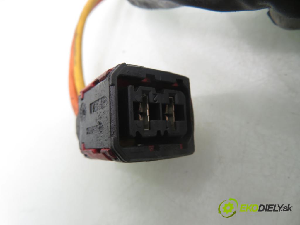 CITROEN XSARA (N1) HB 2000 66,00 2.0 HDi 90 - RHY (DW10TD) 1997,00 spinačka  (Spínacia skrinka)