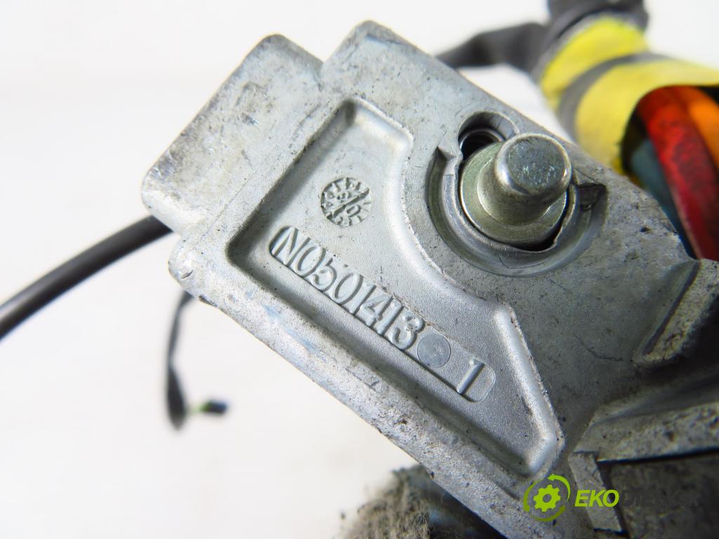 CITROEN C3 I (FC_) HB 2003 50,00 1.4 HDi 8V - 8HX 1398,00 spinačka N05014131 (Spínacia skrinka)