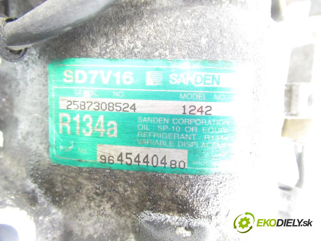 CITROEN XSARA PICASSO (N68) MINIVAN 2005 80,00 1.6 HDi - 9HZ (DV6TED4) 1560,00 KOMPRESOR: klimatizace 9645440480 (Kompresor klimatizace)